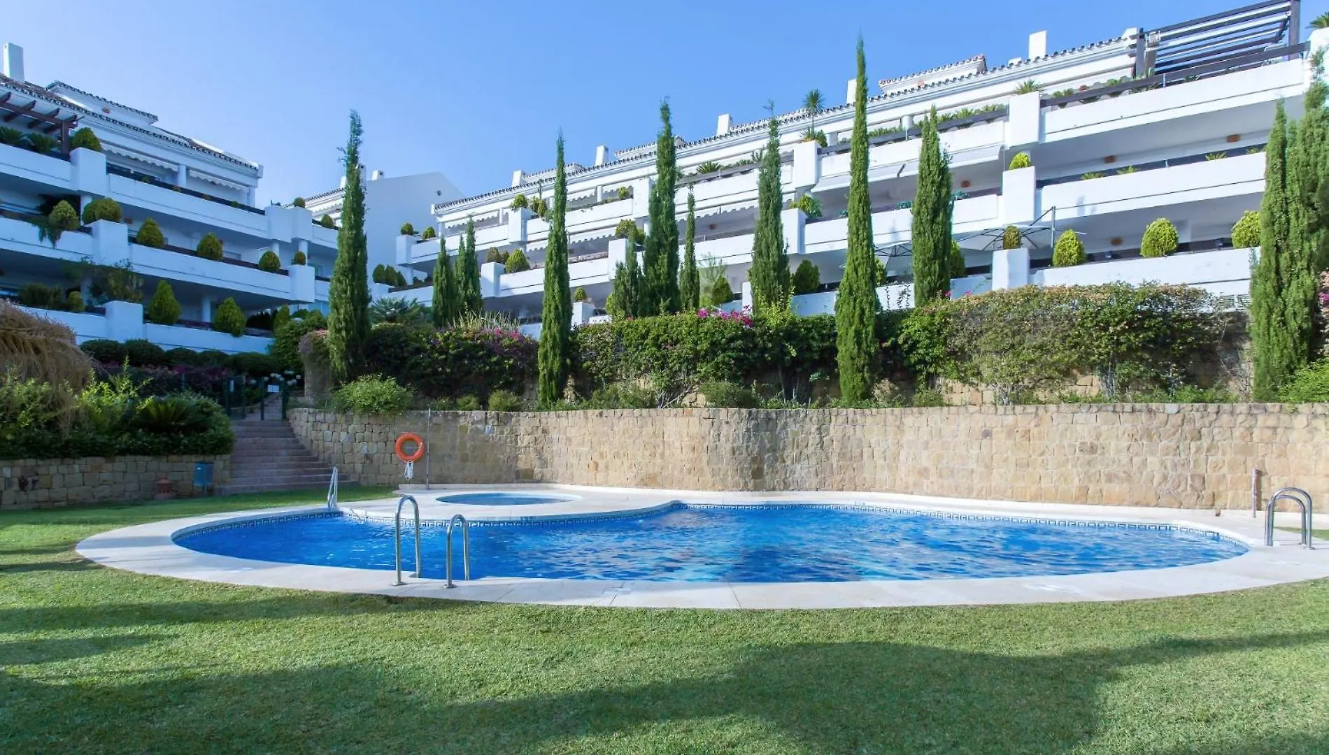 Cozy 3 Bed Duplex Apartment With Shared Swimming Pool In Nueva Andalucia Marbellac
